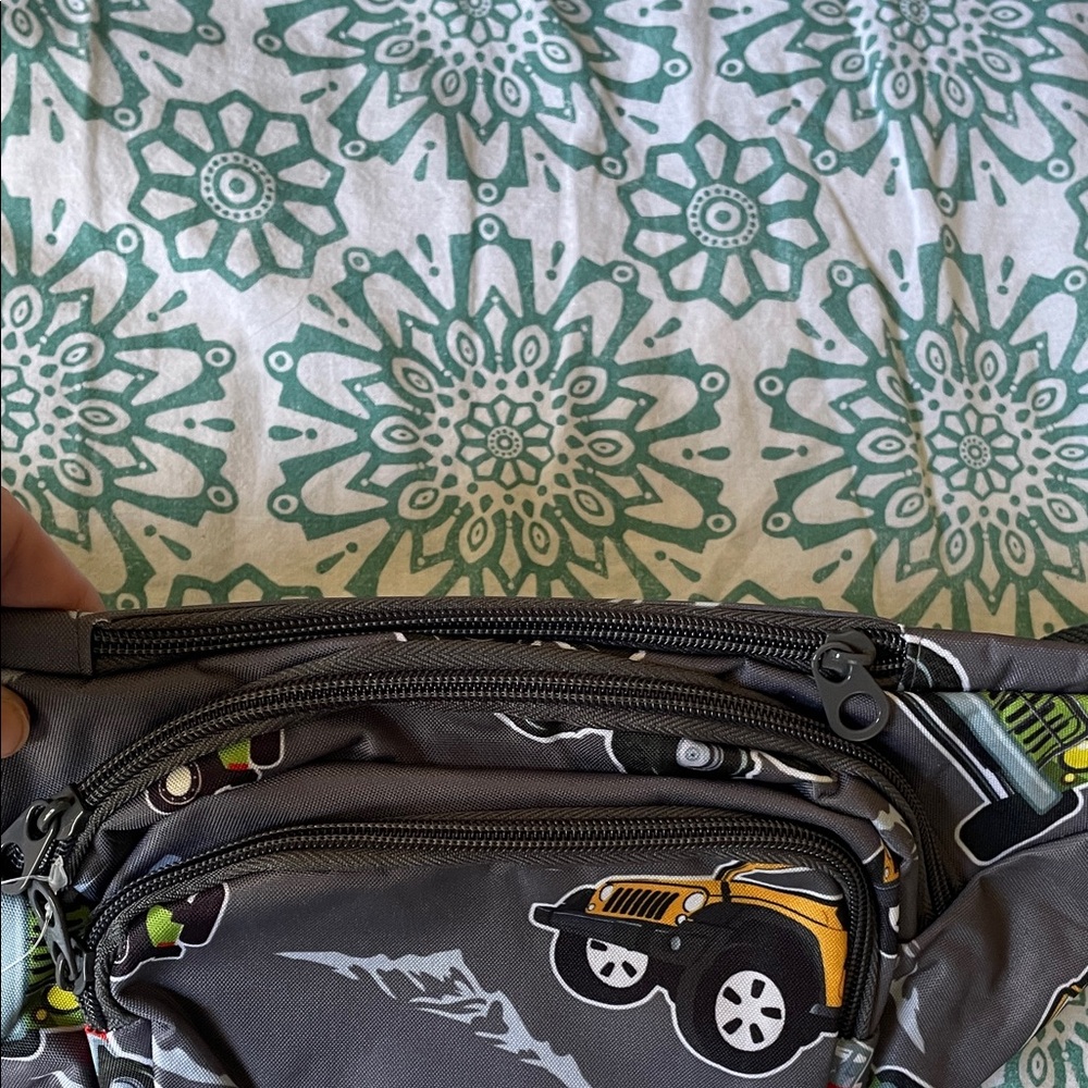 Gray Jeep Print Fanny Pack - Picture 3 of 3